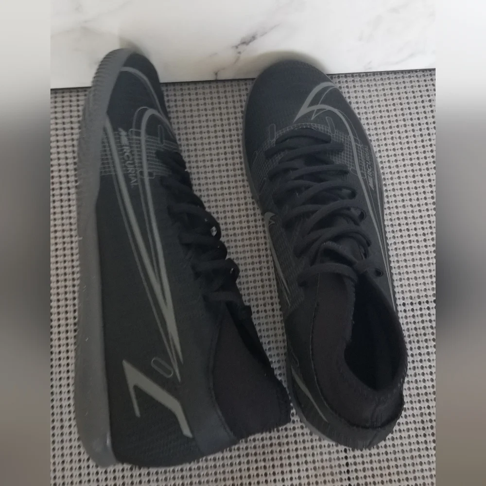 Nike used brand
